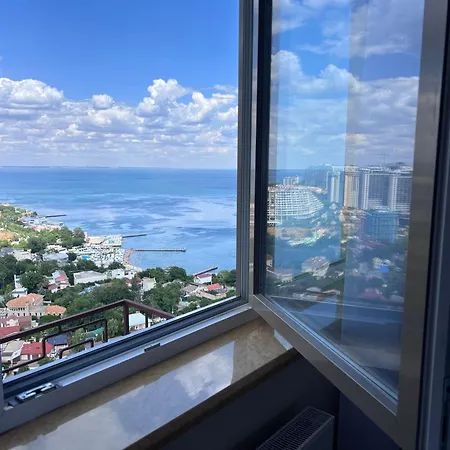 27 Pearl - The Salt House Apartment *
